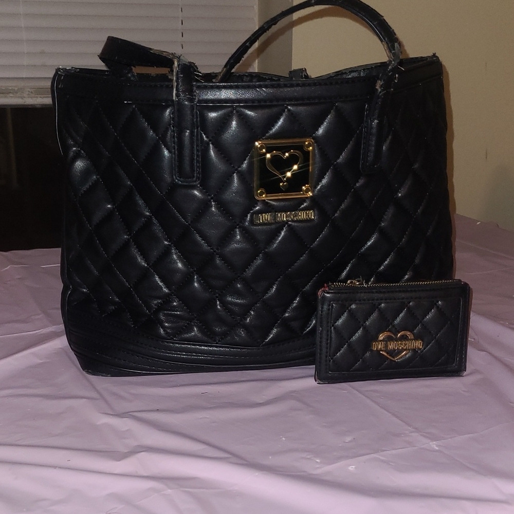 Love Moschino Bag w/ detachable pouch + Wallet